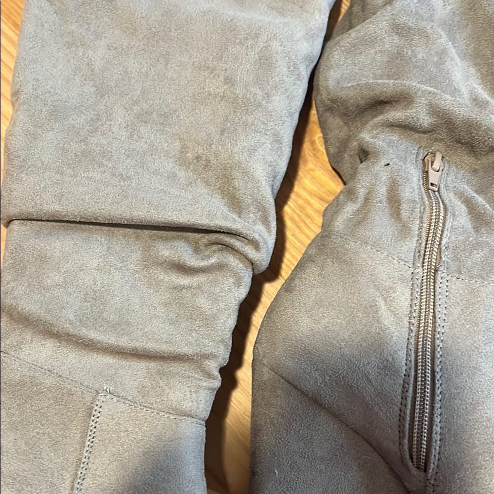 Chinese Laundry Brown and Gray Heeled Boots - Picture 2 of 3